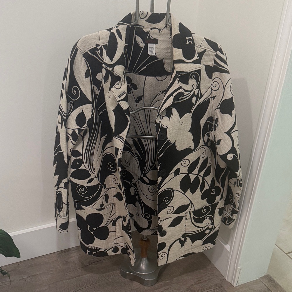 Garden Gear Black and Cream Floral Jacket
